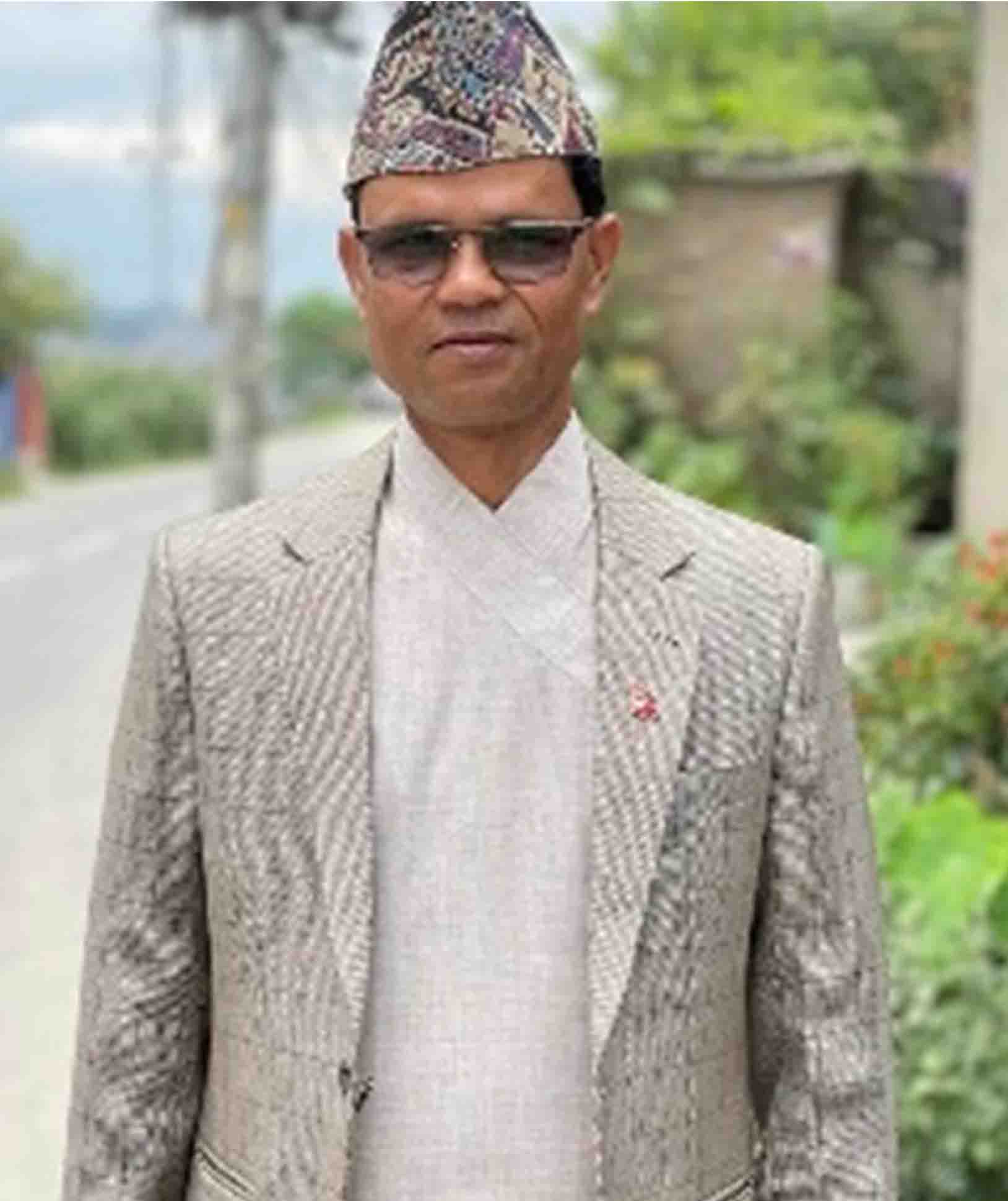 प्रकाश घायल