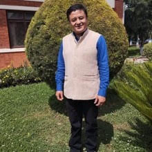 दीपक श्रेष्ठ